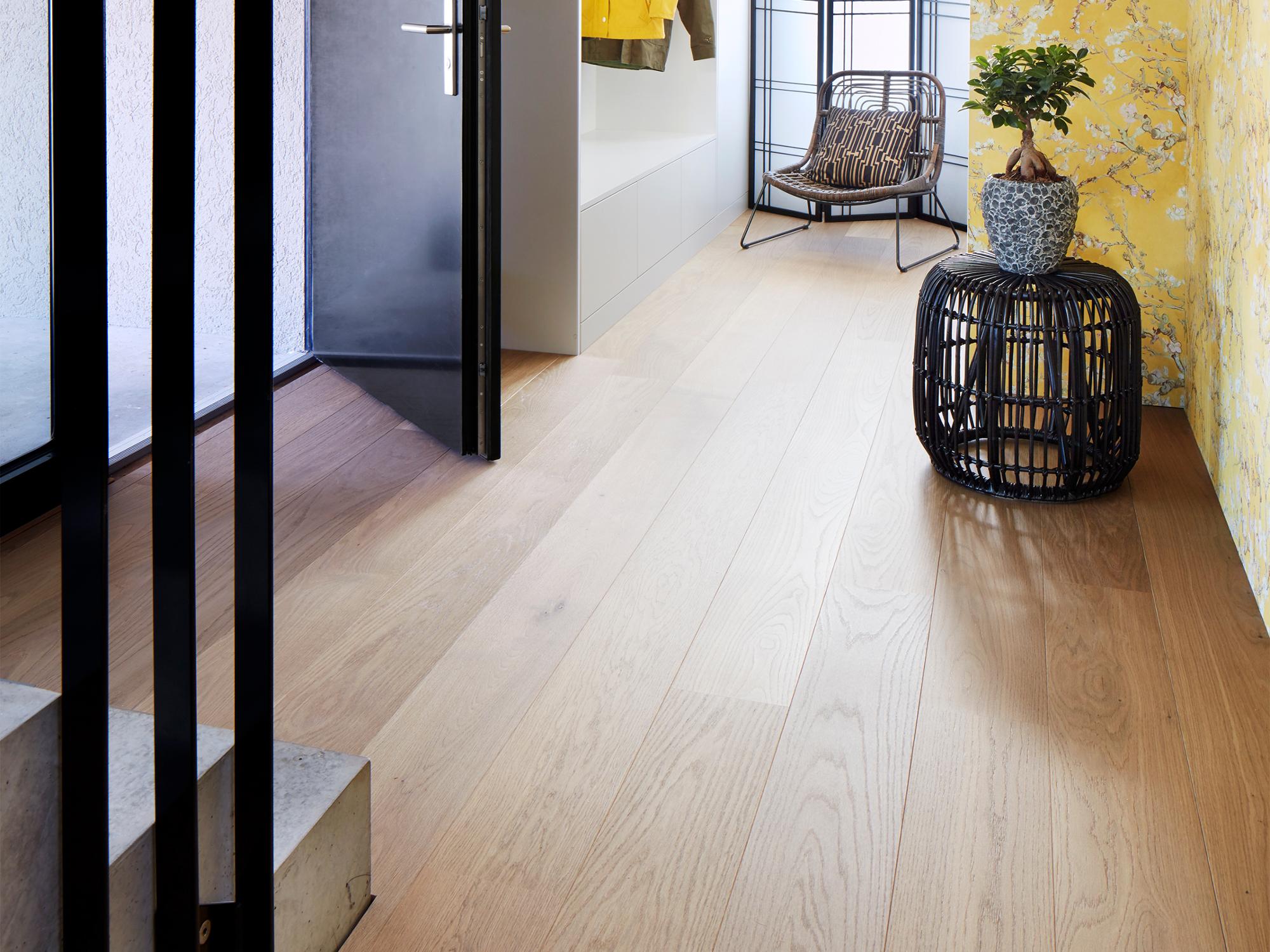 Villapark | Oak slightly smoked | Crema